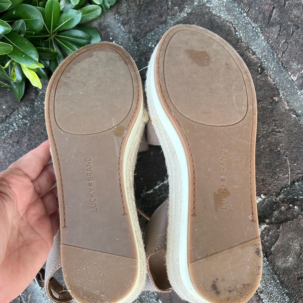 Lucky Brand brown platform Sandals  size 8.5 - Picture 4 of 6